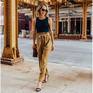 See U Soon Tan High-Waisted Trousers Tie Belted Paper-bag Pants Pinstripe Size 4